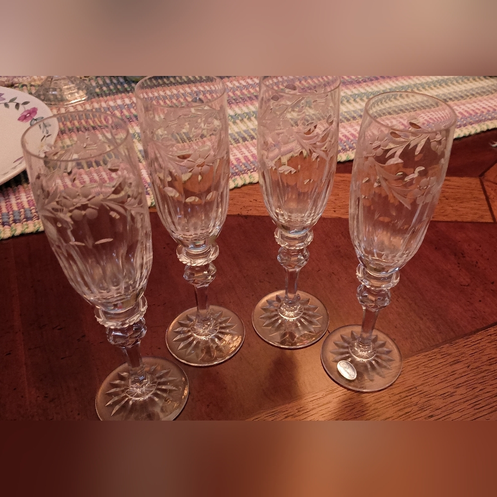 Final Markdown! 4 Elegant Ragaska Crystal Champagne Flutes